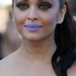 Aishwarya Rai Bachchan's 10 Glam Movie Makeup Looks