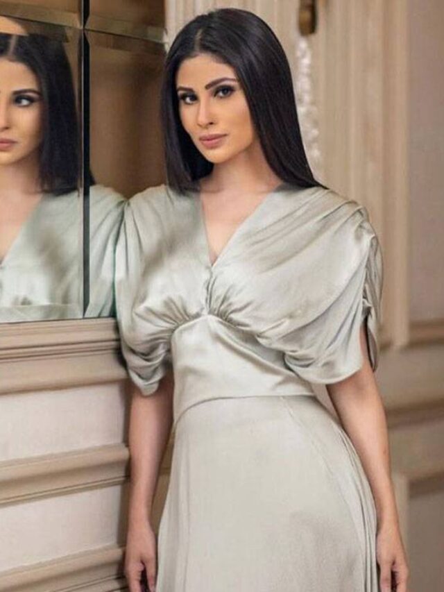 Pretty Mouni Roy spotted