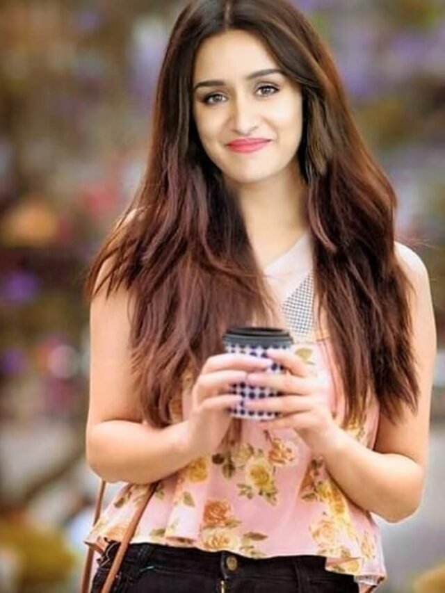 Shraddha Kapoor Wiki, Cars, Family, Net worth, Salary