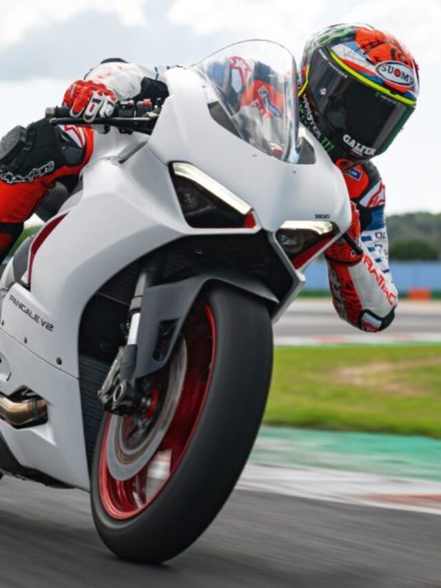 The Best SuperSport Bikes You Can Buy