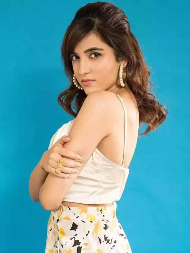 Shirley Setia (Actress) Biography, Age, Height, Caste, Parents, Boyfriend, Net Worth & More